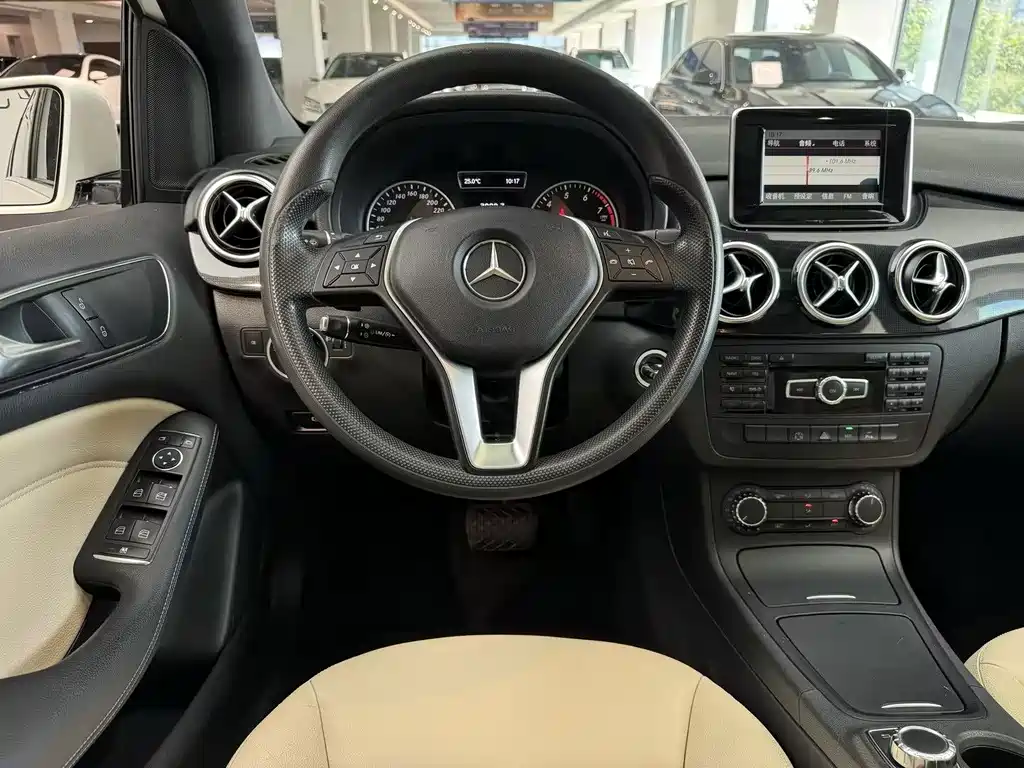 Mercedes-Benz B-Class — миниатюра 13