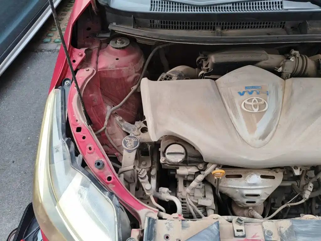 Toyota Yaris L — миниатюра 20