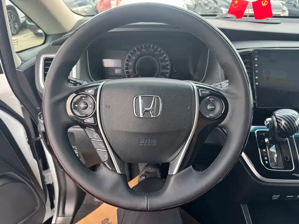 Honda Odyssey — миниатюра 5