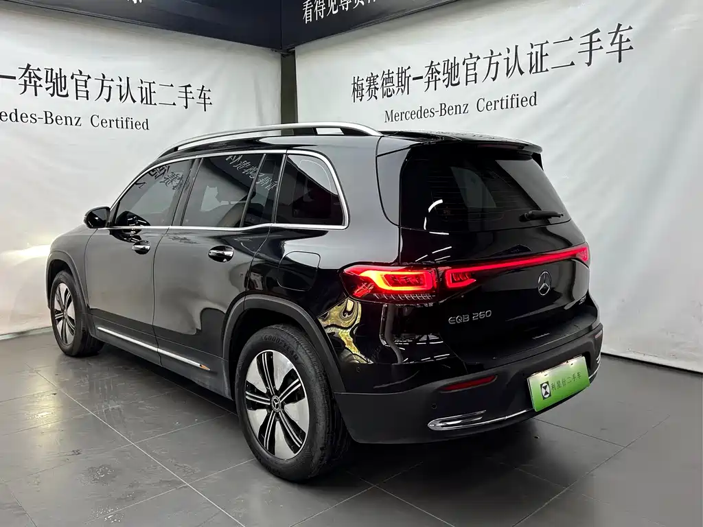 Mercedes-Benz EQB — миниатюра 5