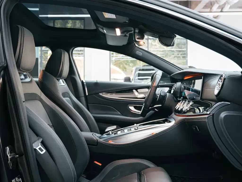 Mercedes-Benz AMG GT — миниатюра 10
