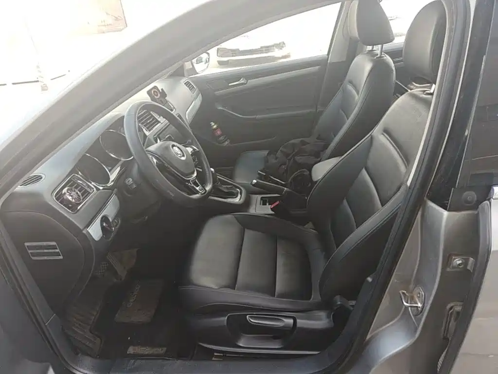 Volkswagen Sagitar — миниатюра 15