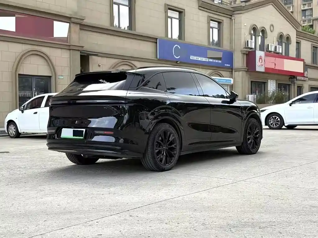 Zeekr 7X — миниатюра 7