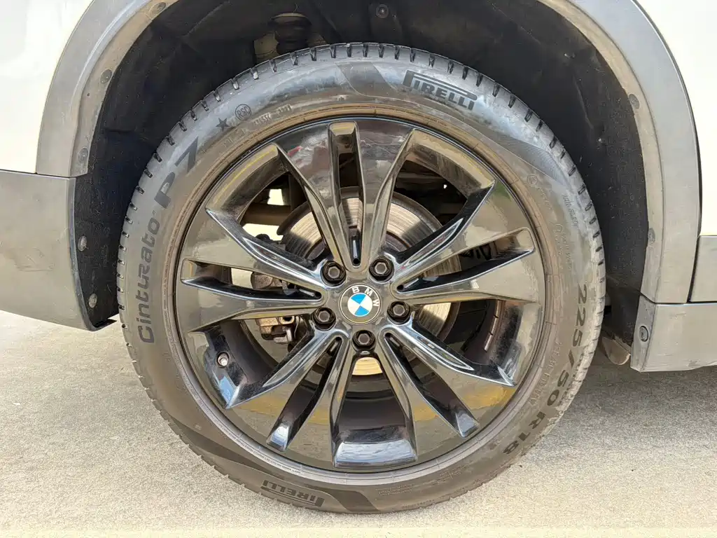 BMW X1 — миниатюра 20