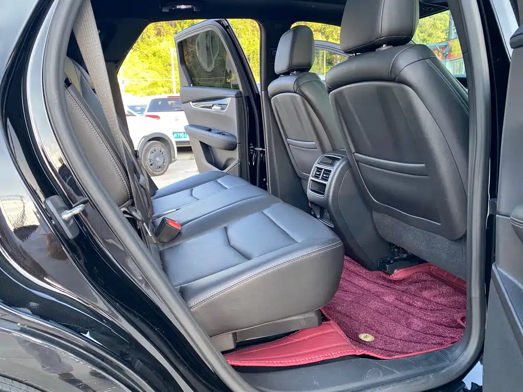 Cadillac XT5 — миниатюра 12