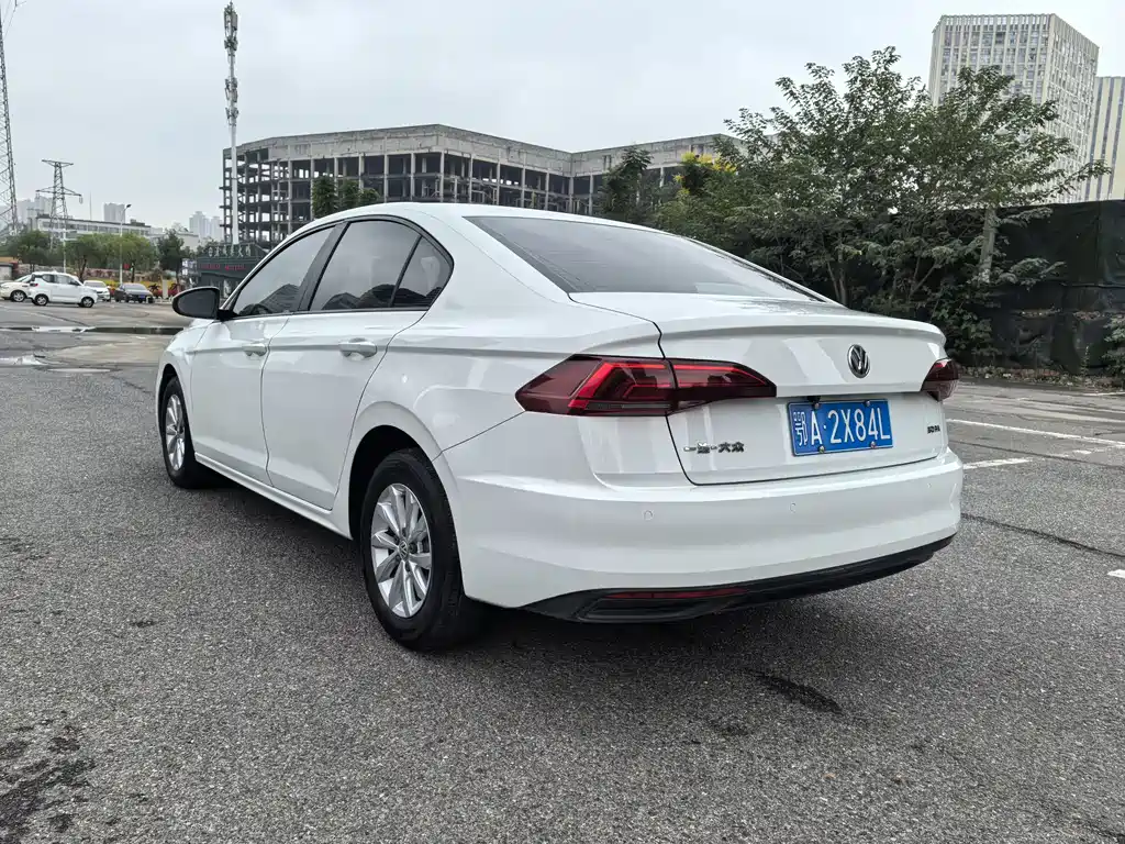 Volkswagen Bora — миниатюра 4