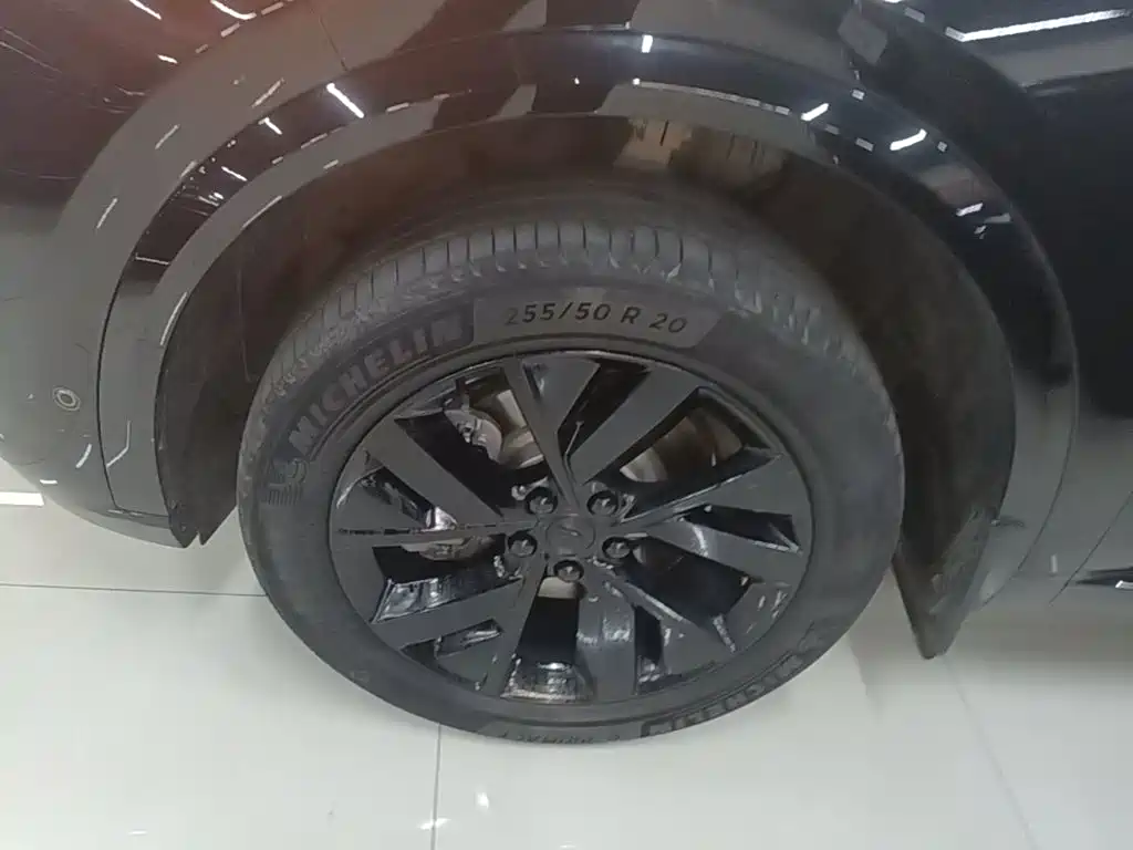 Li Auto Li L8 — миниатюра 23
