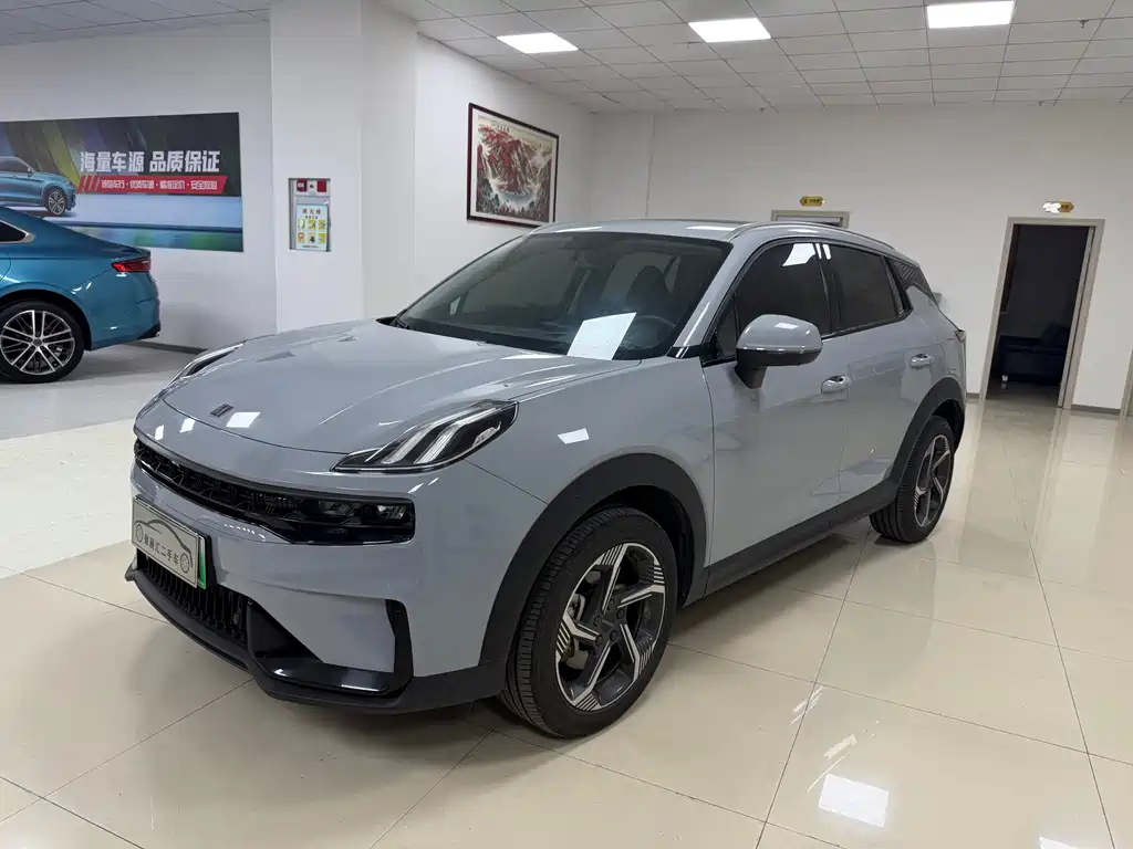 Lynk & Co 06 EM-P 2023