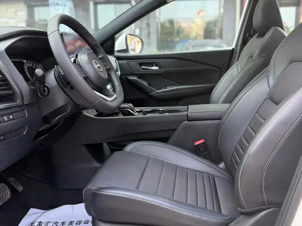 Nissan Qashqai — миниатюра 10