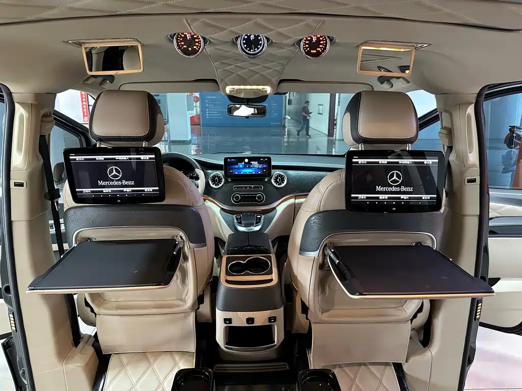Mercedes-Benz Vito — миниатюра 7