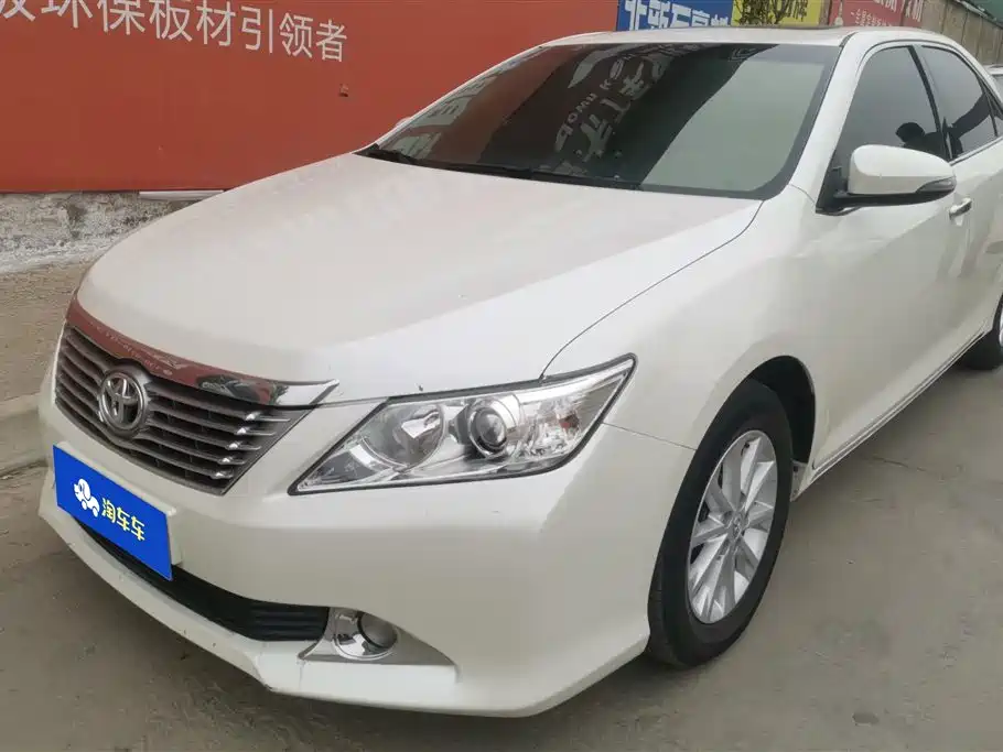 Toyota Camry 2014