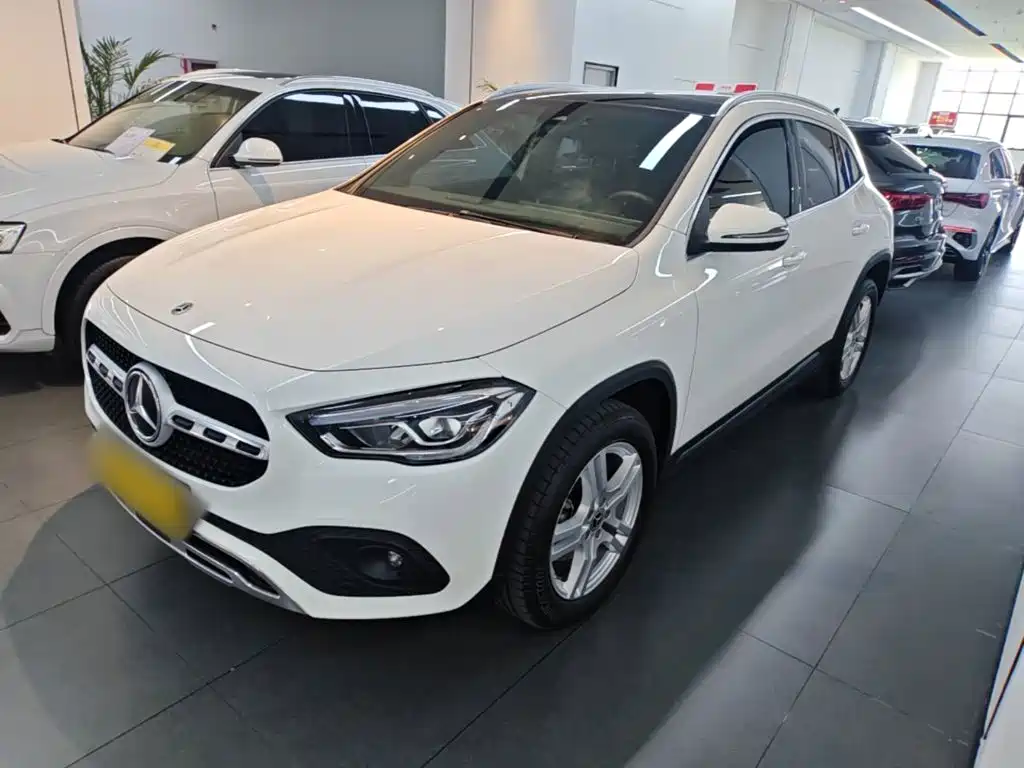 Mercedes-Benz GLA — миниатюра 2