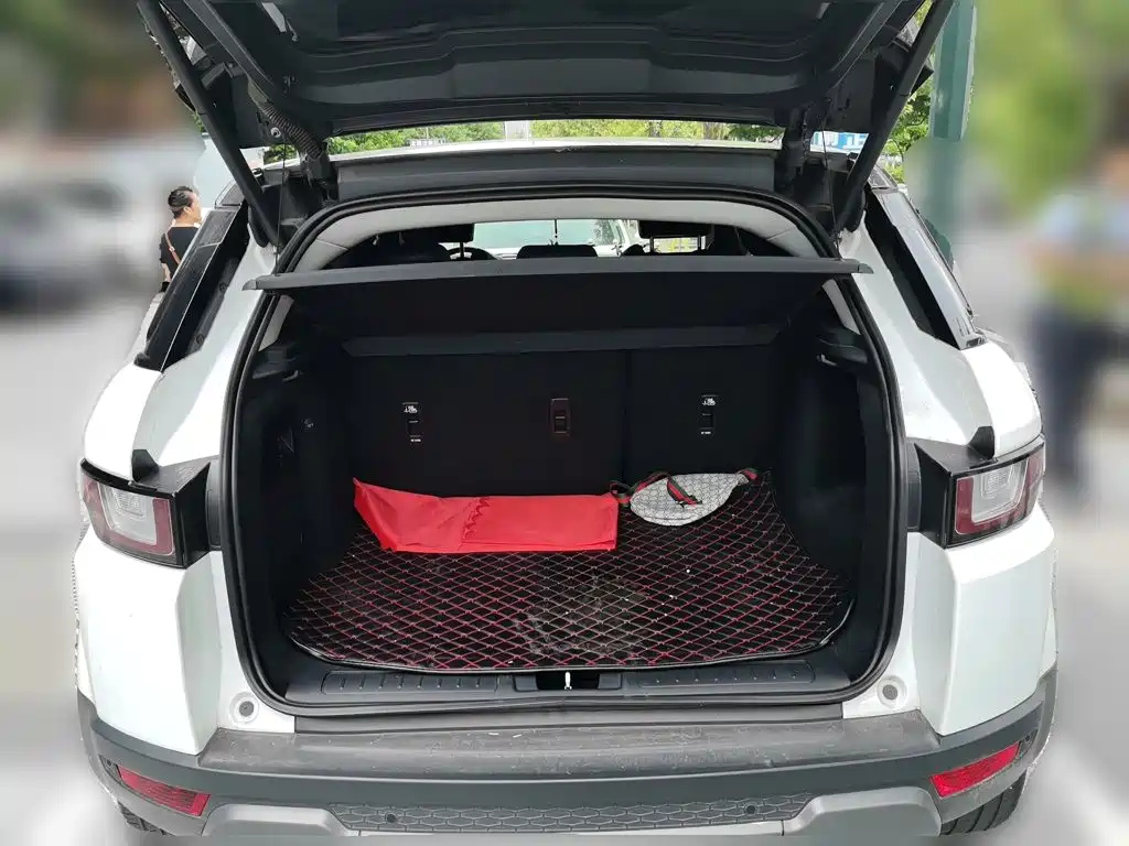 Land Rover Evoque — миниатюра 15