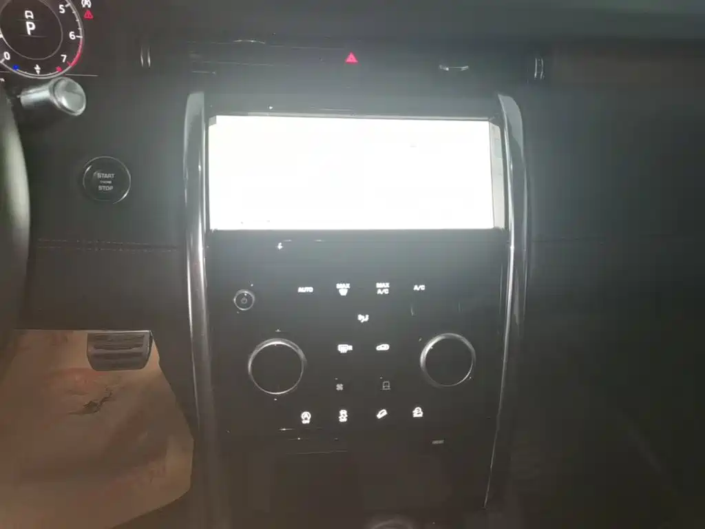 Land Rover Discovery Sport — миниатюра 13