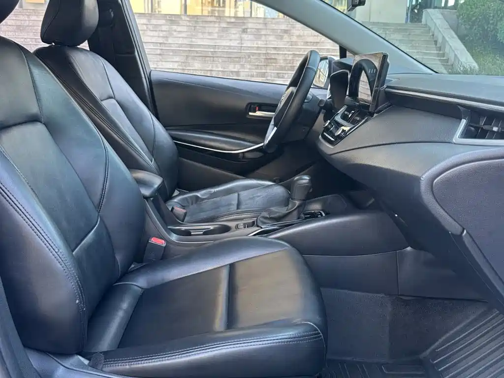 Toyota Corolla — миниатюра 11
