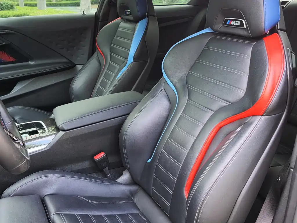 BMW M2 — миниатюра 9