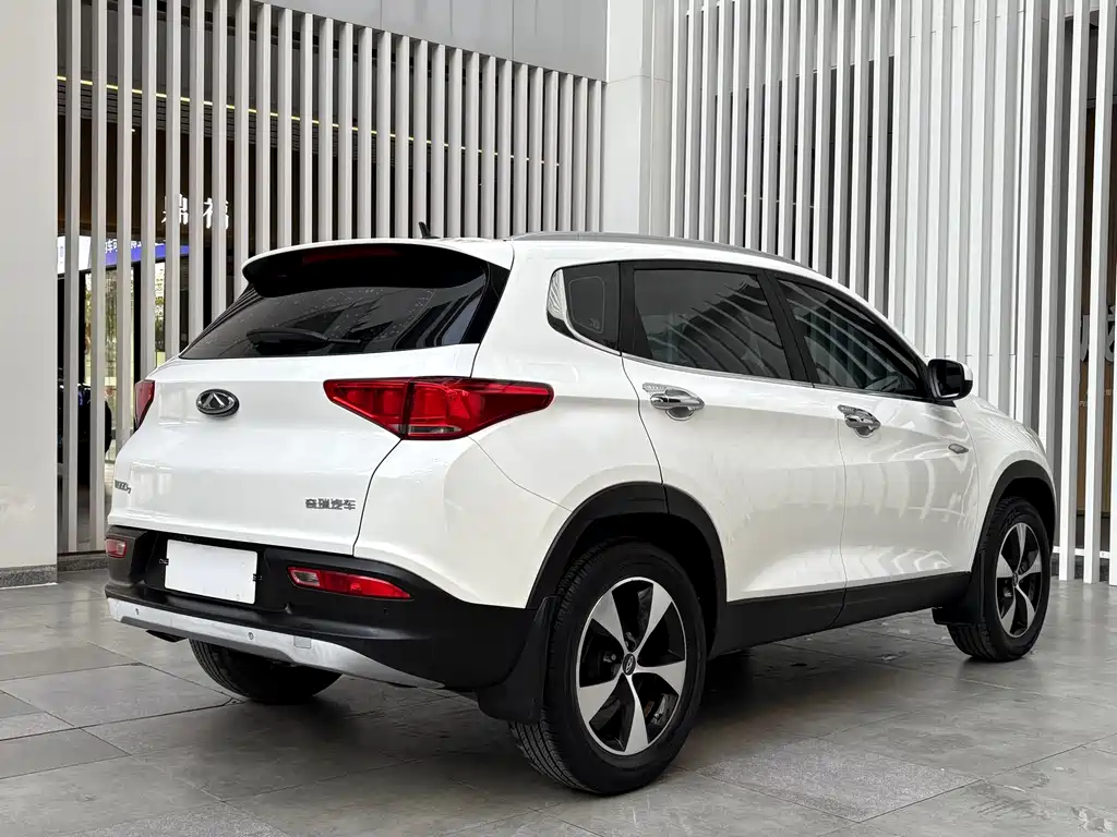 CHERY TIGGO 7