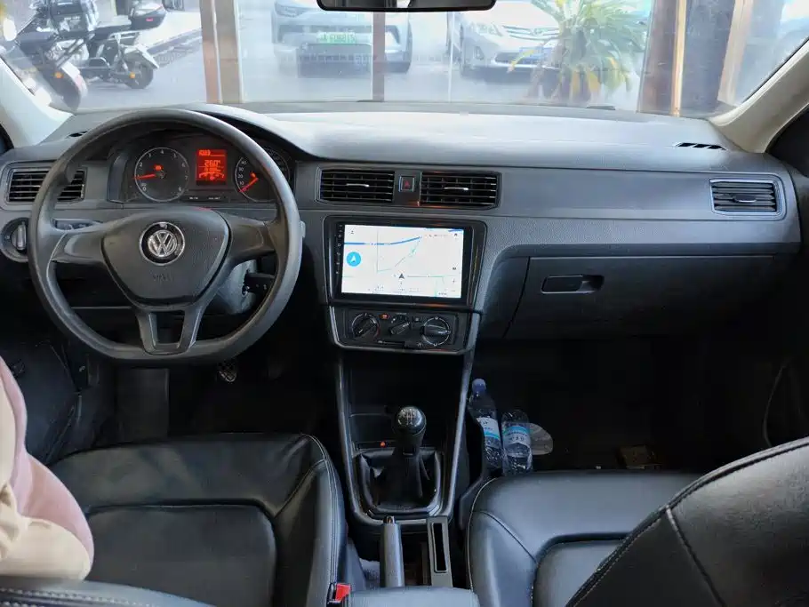 Volkswagen Santana — миниатюра 12