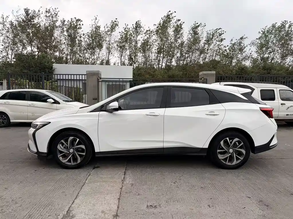Buick Velite 6 — миниатюра 4