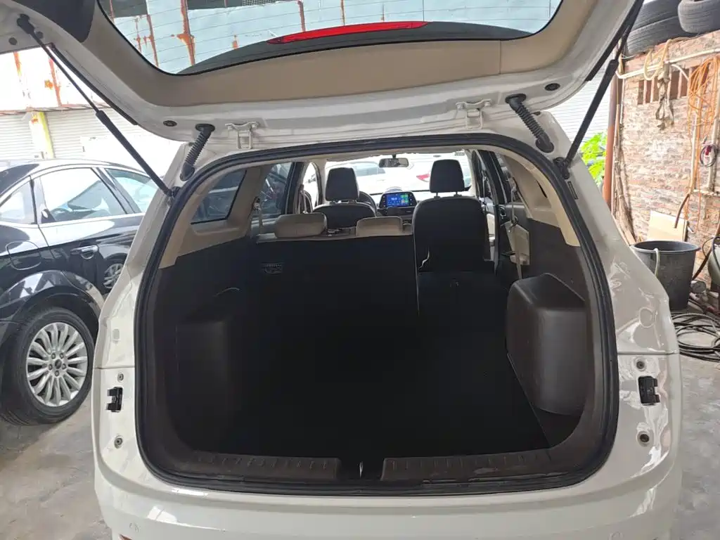 Baojun 310W — миниатюра 19