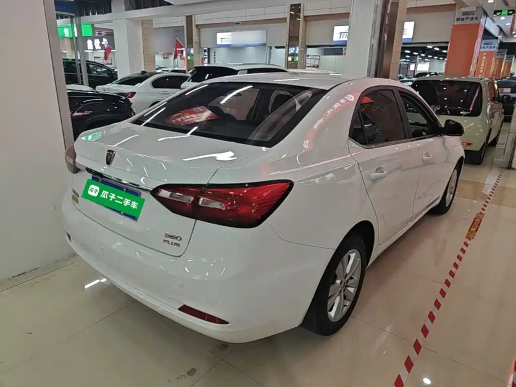 Roewe 360 — миниатюра 7