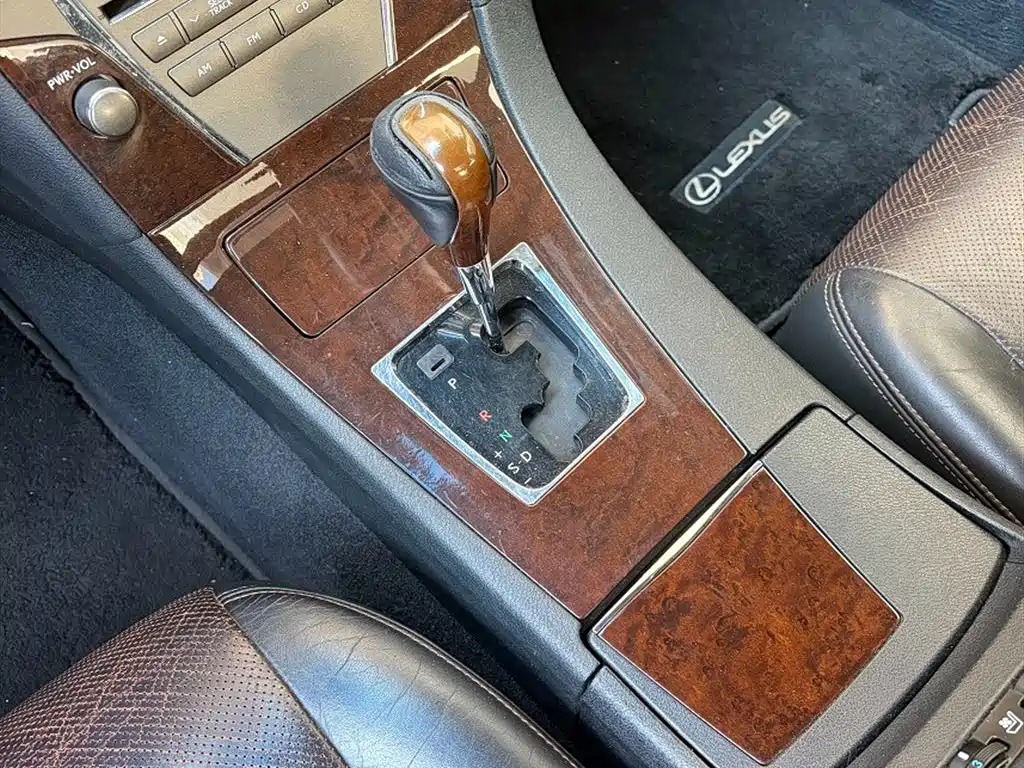 Lexus ES — миниатюра 14