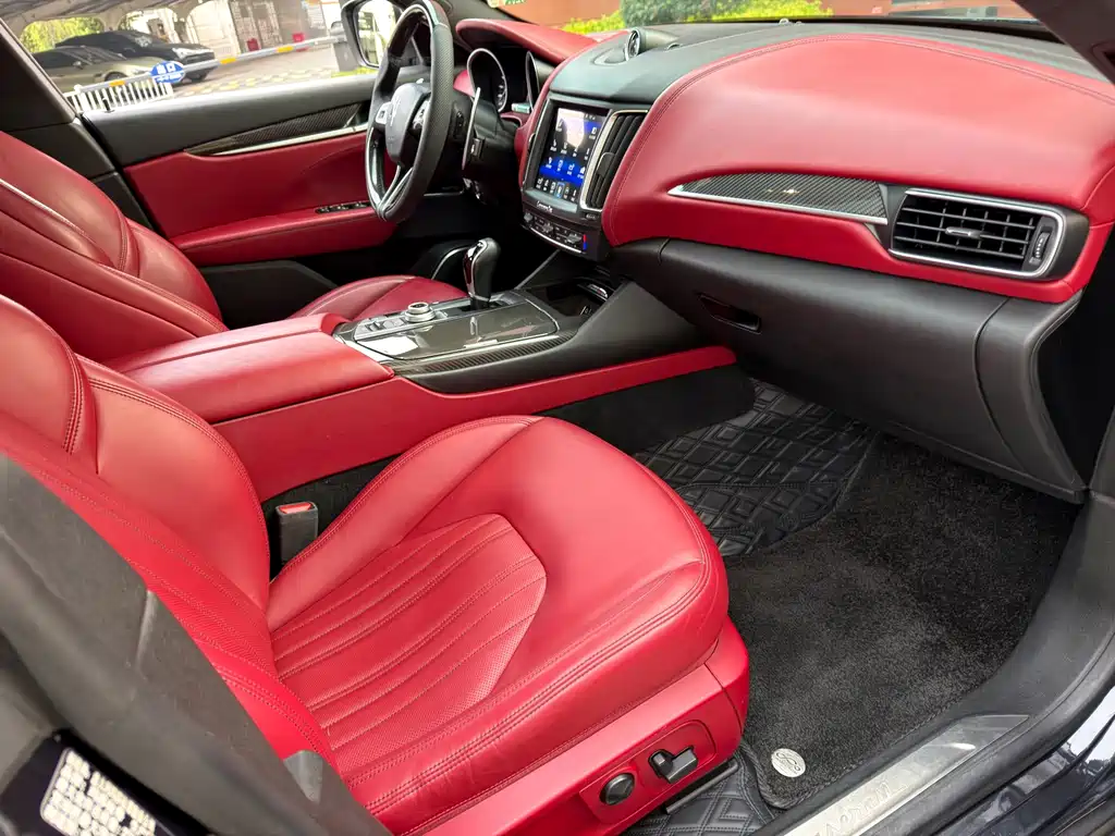 Maserati Levante — миниатюра 12