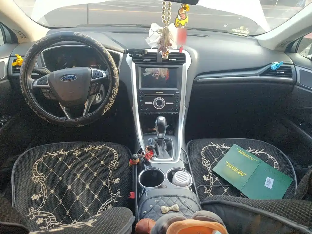Ford Mondeo — миниатюра 5