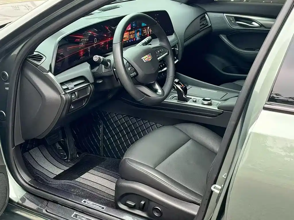 Cadillac CT5 — миниатюра 4