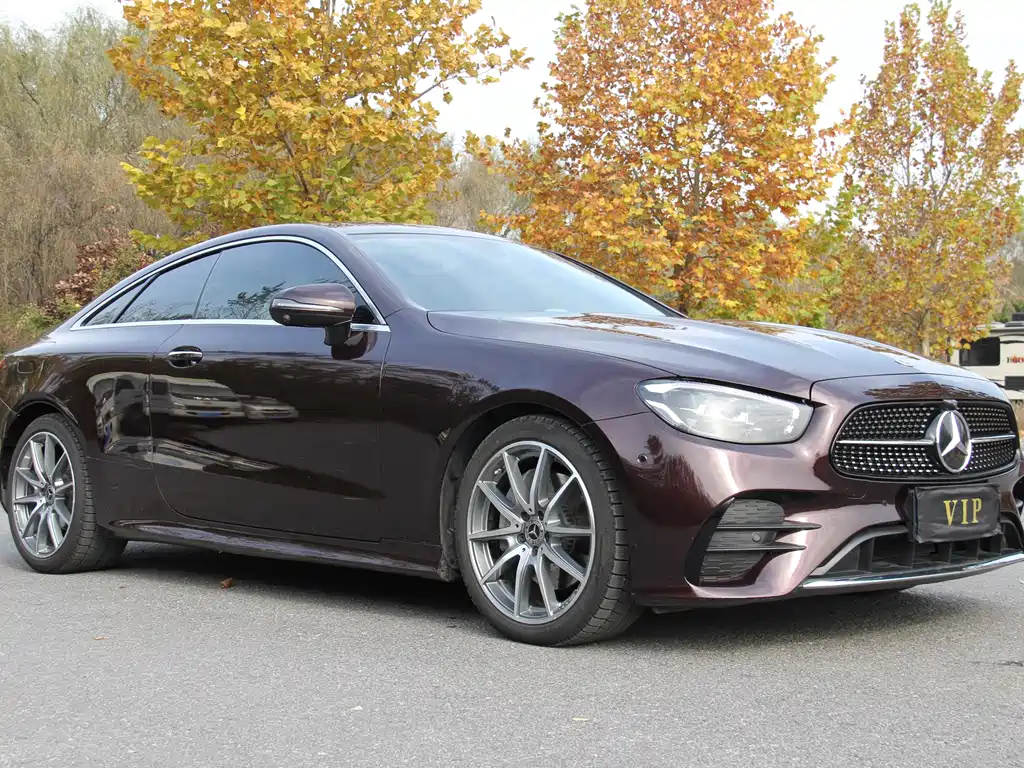 MERCEDES-BENZ E CLASS