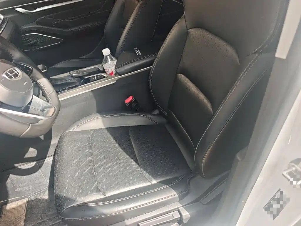 Geely Emgrand — миниатюра 16