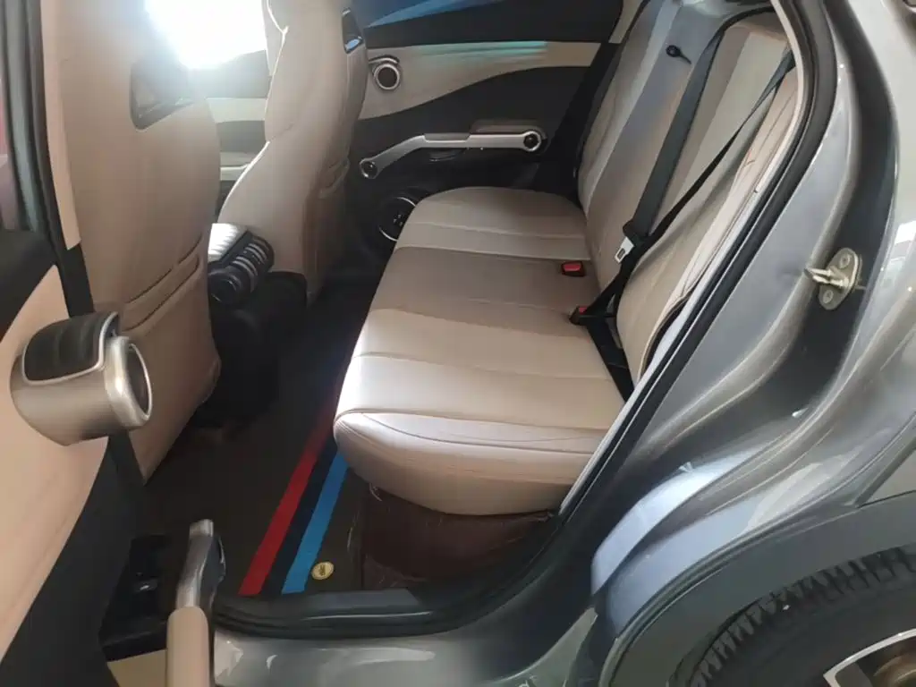 BYD Yuan Plus — миниатюра 17
