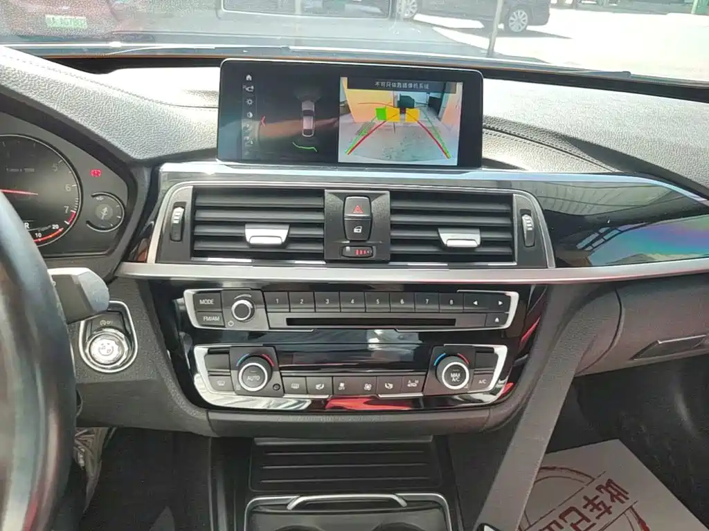 BMW 3 Series GT — миниатюра 13