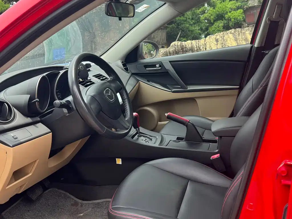 Mazda 3 Xingcheng — миниатюра 7