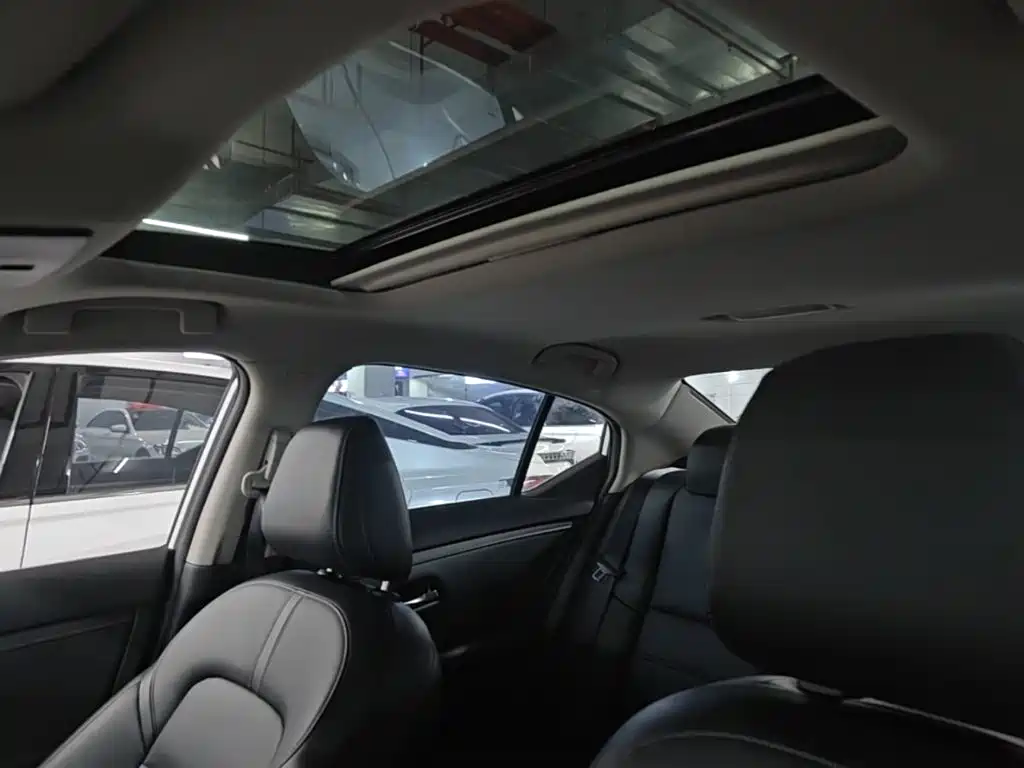 Nissan Sylphy — миниатюра 18