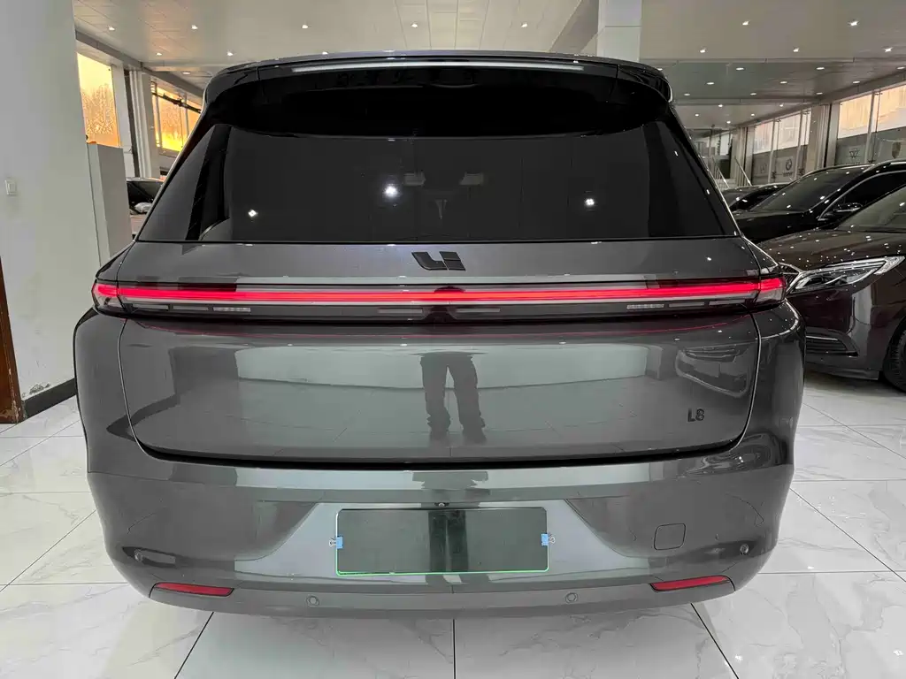 Li Auto IDEAL L8