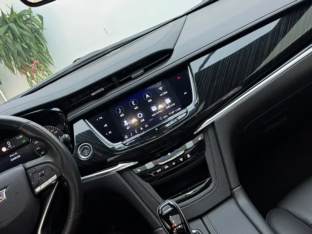 Cadillac XT6 — миниатюра 15