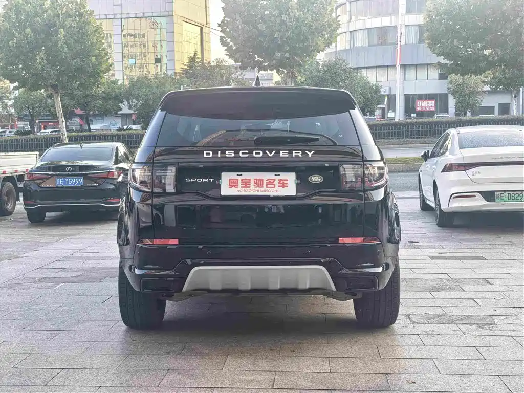 Land Rover Discovery Sport — миниатюра 8
