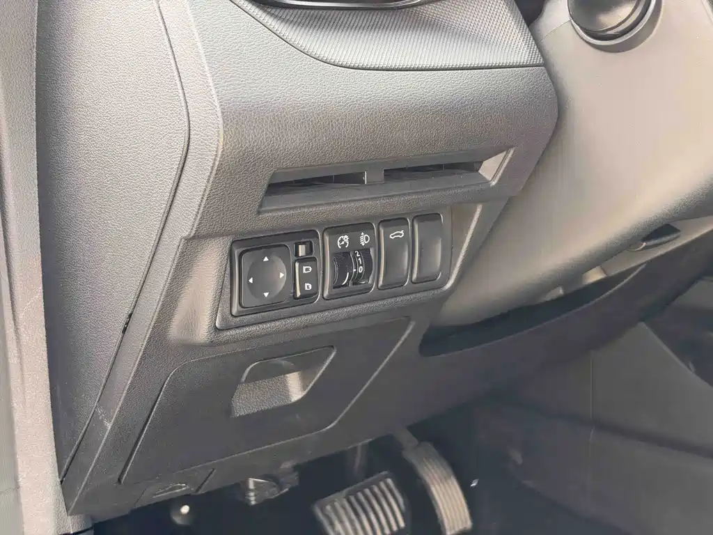 Geely Binrui — миниатюра 23