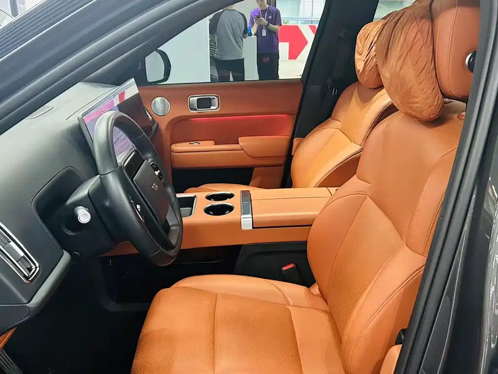 Li Auto L8 2023 Pro