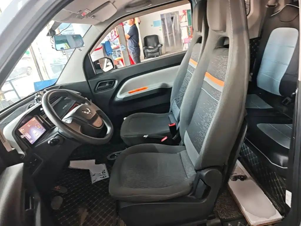 Wuling MINIEV — миниатюра 15