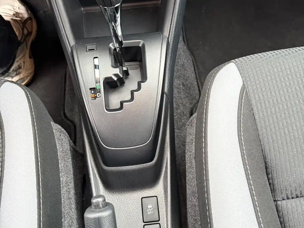 TOYOTA YARIS L ZHIXUAN