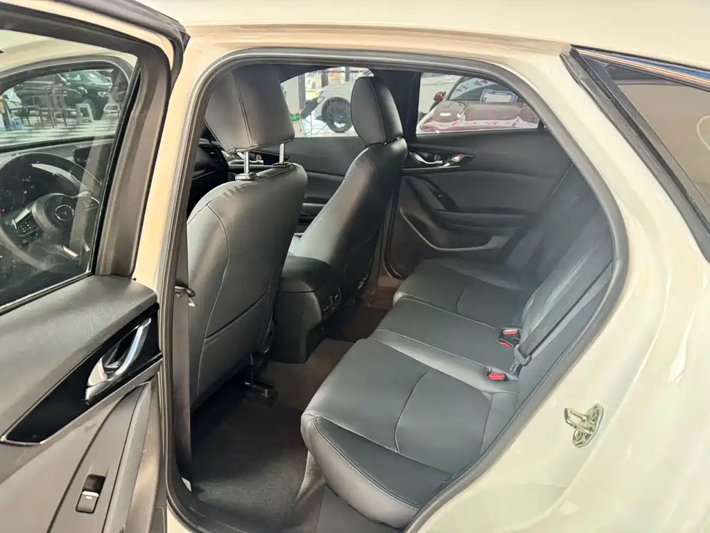 Mazda CX-4 — миниатюра 12