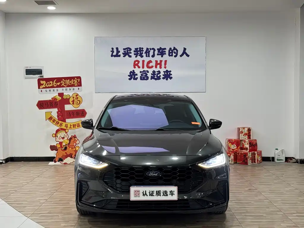 Ford Focus 2022 EcoBoost 180 AT