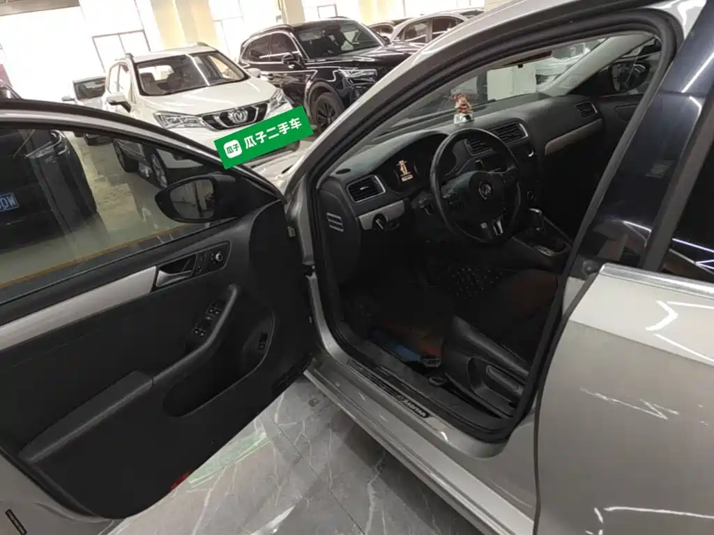 Volkswagen Sagitar — миниатюра 19
