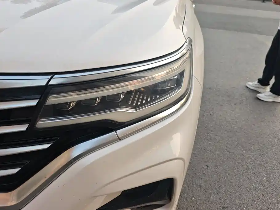 Roewe RX5 MAX — миниатюра 5