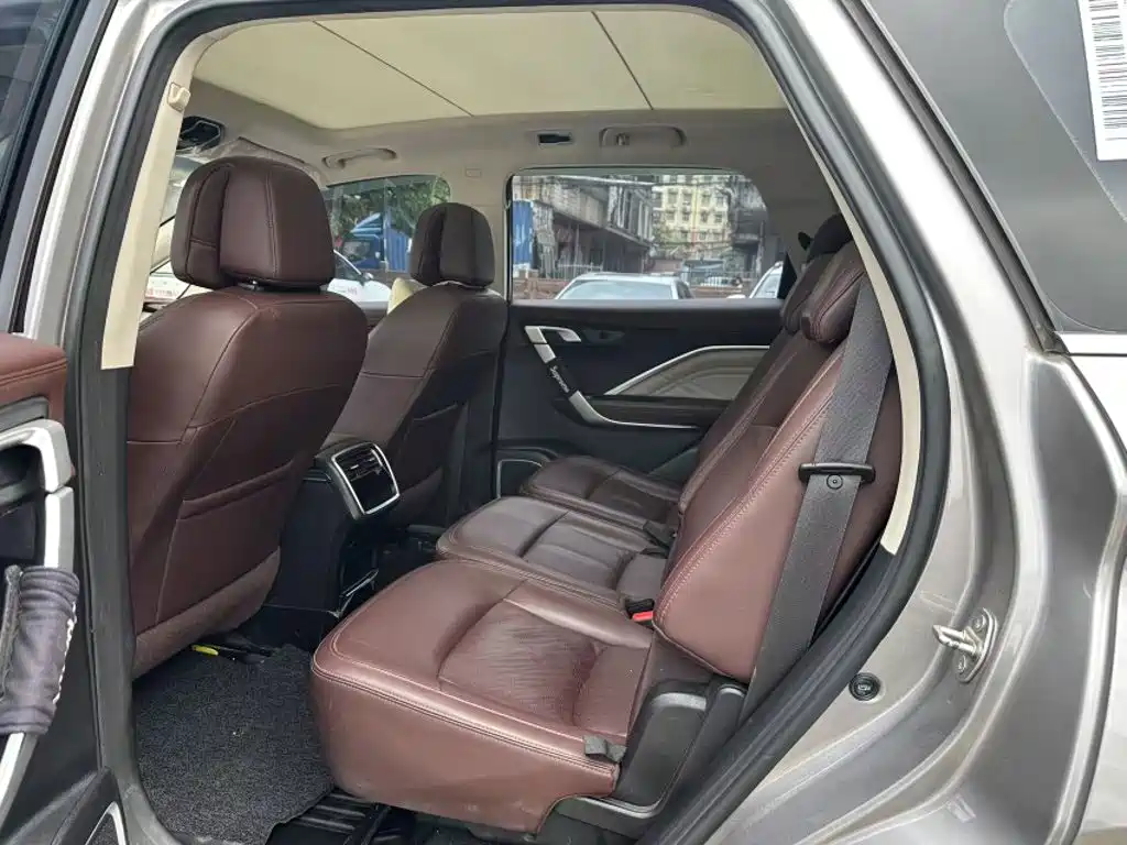 Geely Jia Ji New Energy — миниатюра 13