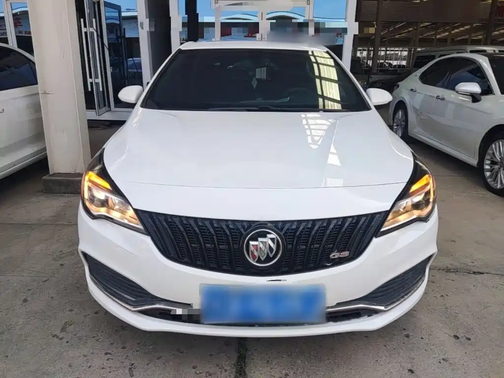 Buick Verano — миниатюра 3