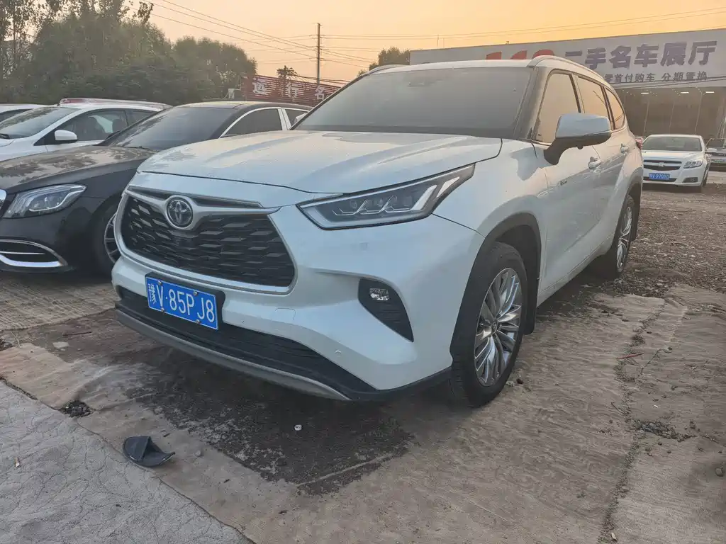 Toyota Highlander — миниатюра 2
