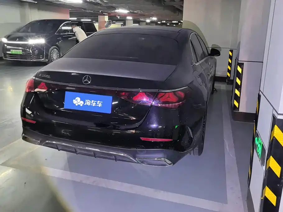 Mercedes-Benz E-Class — миниатюра 3